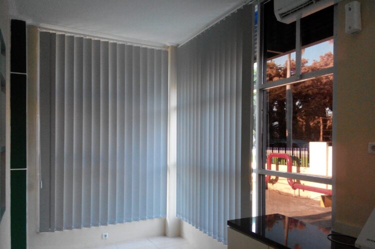 Tirai Vertical Blinds