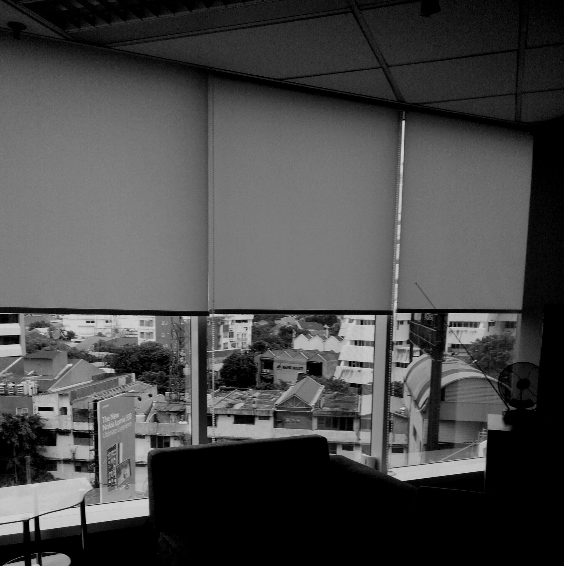 roller blind kantor surabaya