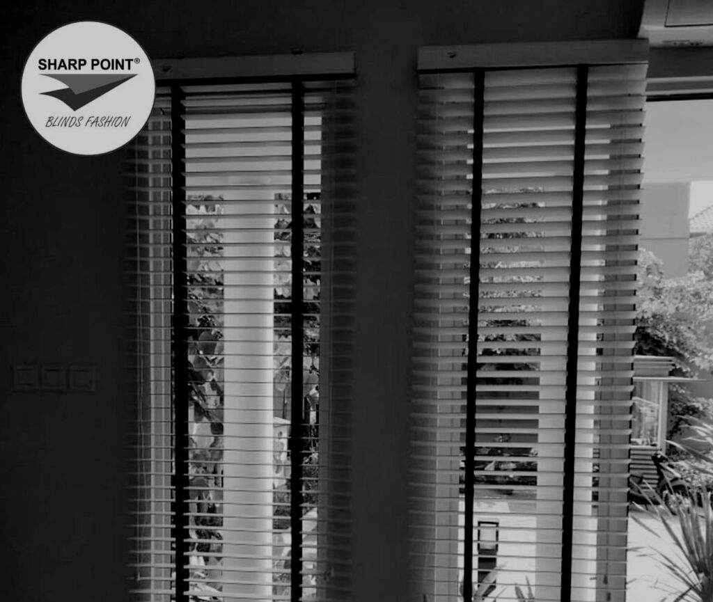 Wooden-Blinds-Minimalis-darken